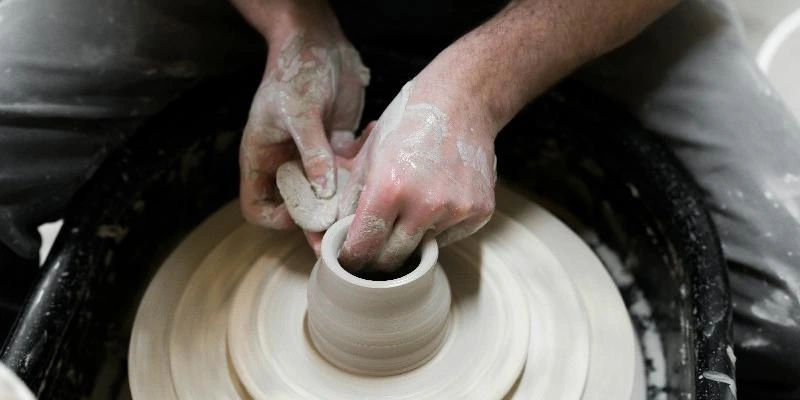 Tout Savoir sur le BTS IC (Industries Céramiques)